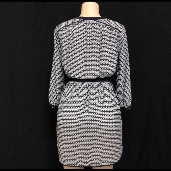 Banana Republic Tie Tunic Print Sleeve Dress - Picture 3 of 3